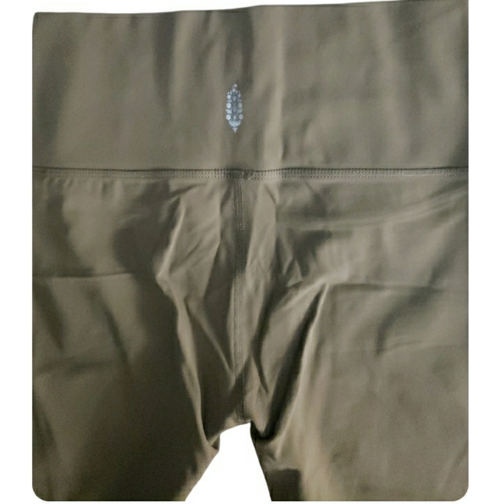 NWOT FP Movement Leggings- S